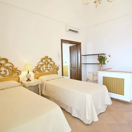 Sleeps 10 Pool Air Con Wifi Villa Praiano