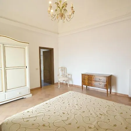 Sleeps 10 Pool Air Con Wifi Villa