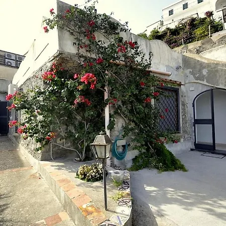 Sleeps 10 Pool Air Con Wifi