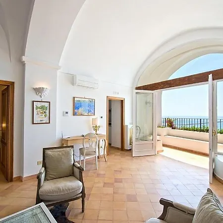 Sleeps 10 Pool Air Con Wifi Villa